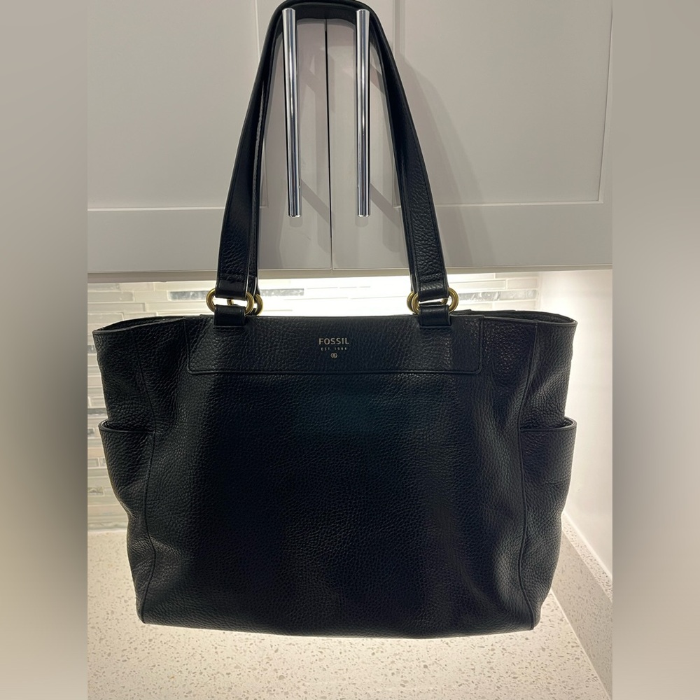 Fossil Leather Tote